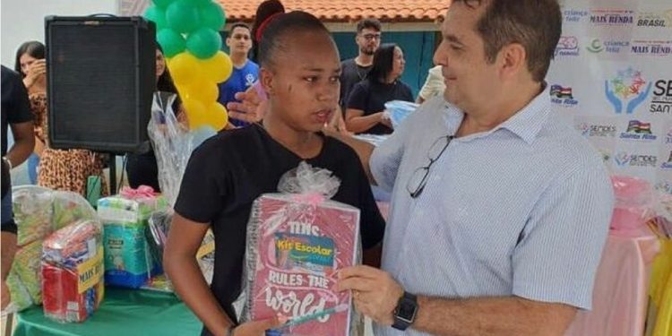 Prefeito Hilton Gonçalo implementa a lei de fomento á Educação Empreendedora em Santa Rita