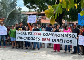 Barreirinhas: Professores exigem cumprimento de acordo com prefeito