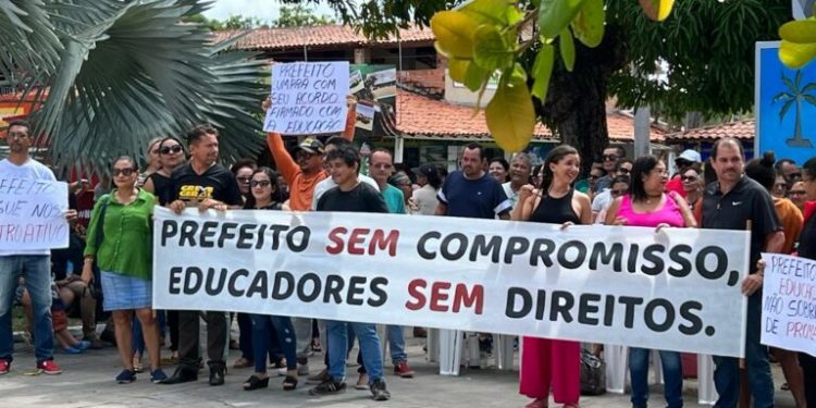 Barreirinhas: Professores exigem cumprimento de acordo com prefeito