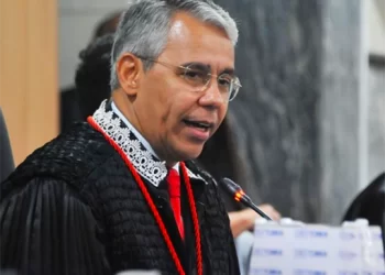 Paulo Velten é eleito para futura vaga no TRE-MA