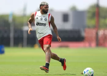 Flamengo intensifica contatos por renovações de Gabigol, Bruno Henrique e Éverton Ribeiro