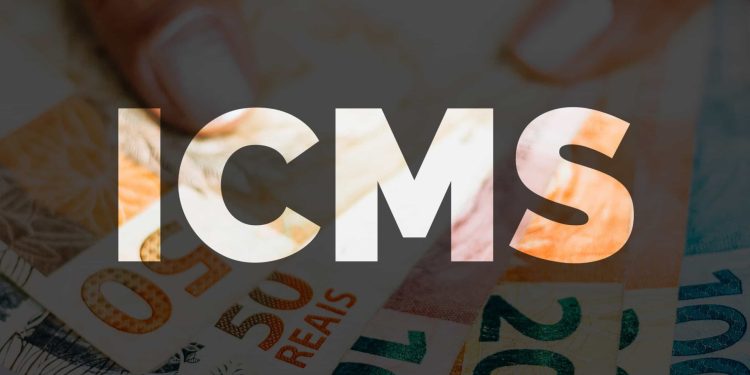Nova lei garante compensação aos estados por perdas com ICMS