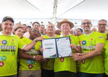 Bequimão: O prefeito João Martins de Bequimão e o gov Carlos Brandão assina a ordem de serviço da barragem Maria Rita