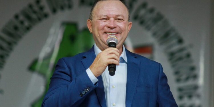 Brandão anuncia datas de pagamento do salário do mês e décimo terceiro