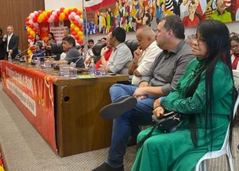 Na Alema, Fátima Araújo participa da 18ª Conferência do PCdoB