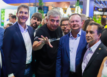 Braide rasga elogios a Brandão em evento