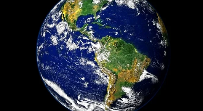 Sinal de ‘mundo antigo’ é descoberto sob o manto da Terra