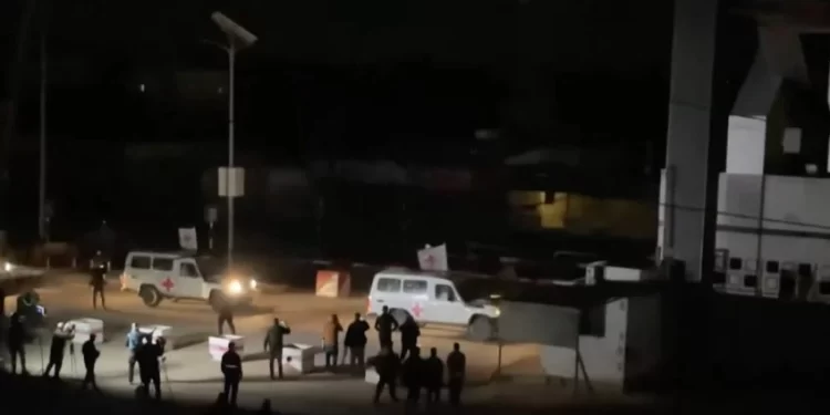 Hamas deve localizar 40 mulheres e crianças, diz premiê do Qatar