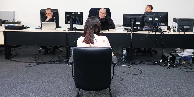 São Luís: Filha flagrada tentando matar a própria mãe por asfixia é condenada a 19 anos de prisão