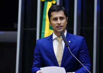 Deputado do Ceará denuncia suposta ameaça de Duarte Jr. à PCDF
