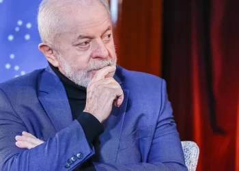 Pesquisa Quaest: 54% aprovam trabalho de Lula; 43% desaprovam