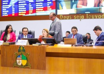 Presidente Iracema Vale destaca alta produtividade da Assembleia Legislativa em 2023