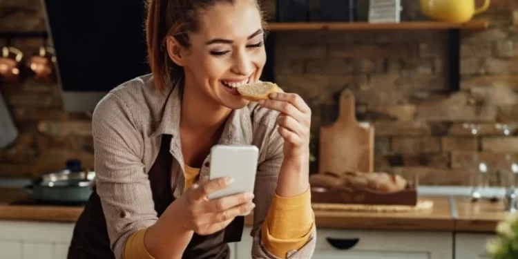 5 alimentos inflamatórios e que incham a barriga para cortar da dieta