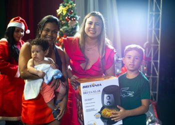 Boa Vista do Gurupi: Dra Larissa realiza Natal Feliz ano II