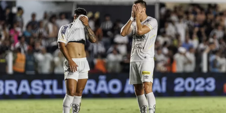 Além do Santos, outros quatro “incaíveis” foram rebaixados no Brasileirão em 2023; confira