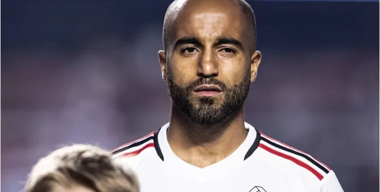 Camisa 8 decide não jogar mais no Palmeiras e vai atuar com Lucas Moura no São Paulo