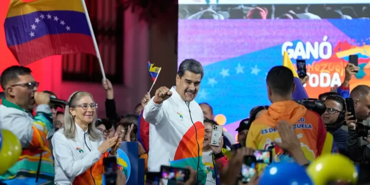 Eleitores da Venezuela aprovam em referendo criação de um novo estado em Essequibo, na Guiana