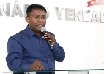 Três ex-prefeitos, vereador e filha de ex-prefeito são presos em operação que apura desvios de mais R$ 100 milhões em recursos públicos no MA