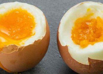 A dica genial para cozinhar um ovo cozido com perfeição