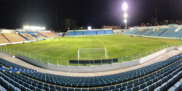 CBF antecipa jogo entre Maranhão e Náutico, pela Copa do Nordeste, para o sábado de carnaval