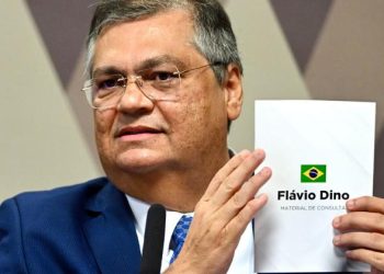 Dino se despede da política após 18 anos