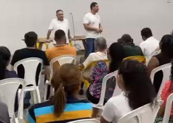 Deputado federal em exercício disputa com a ex-chefe de gabinete da prefeitura, Lycia Waquim, e com o vereador Daniel Barros, a condição de candidato único do grupo que enfrentará o candidato do prefeito Fábio Gentil, mas já tem o apoio do ex-deputado Adelmo Soares e do ex-secretário Catulé Jr.