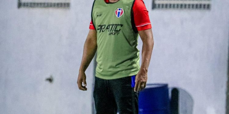 Zé Augusto cita desgaste e prioriza recuperação no time do Maranhão antes da estreia na Copa do Nordeste