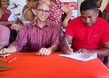 Bequimão: Contemplados na Lei Paulo Gustavo assinam termo de execução cultural