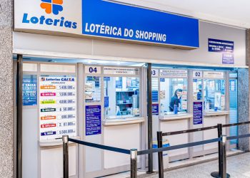 Mega-Sena: funcionária que escolheu números do bolão que ganhou R$ 206 milhões e não participou da aposta diz que está feliz pelos premiados