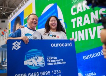 Estudantes da São Luís recebem Cartão Transporte Universitário