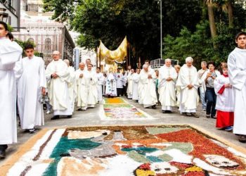 Corpus Christi é feriado ou ponto facultativo? Entenda origem da data e como funciona no Brasil