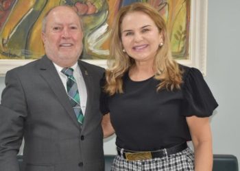 Lago da Pedra: PGJ recebe prefeita de Lago da Pedra