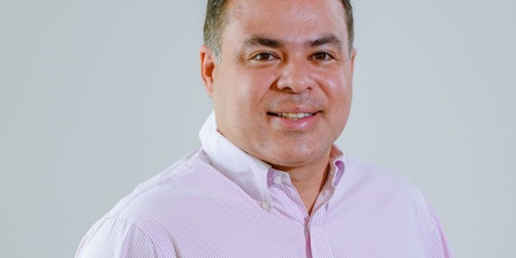 Santa Helena: Joãozinho Pavão lidera com ampla vantagem disputa pela prefeitura, diz pesquisa