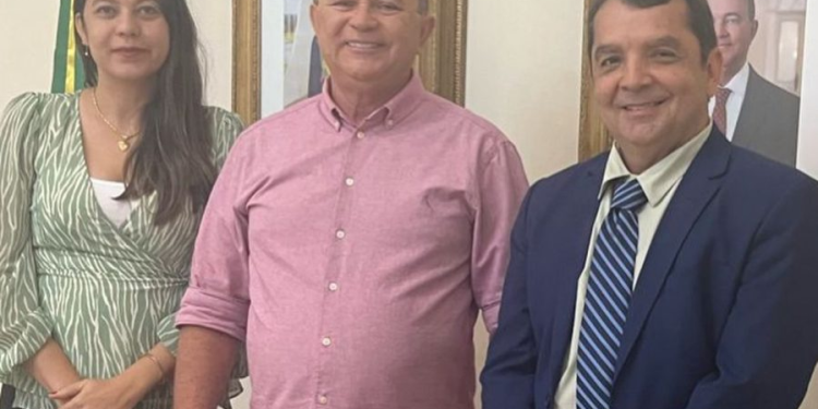 Bacabeira: Hilton e Fernanda Gonçalo discutem projetos com Brandão