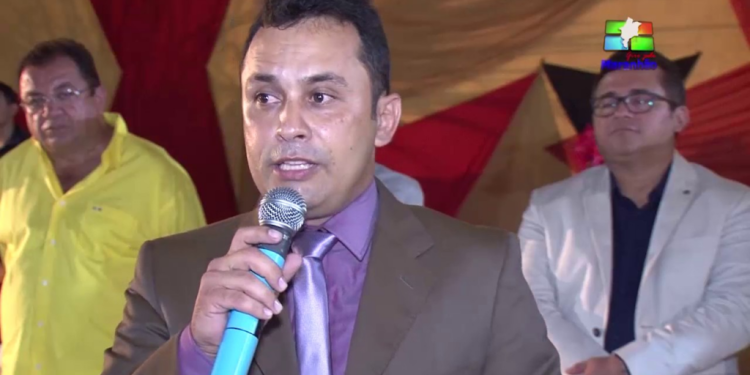 Afonso Cunha: Justiça obriga Arquimedes a reformar escola municipal