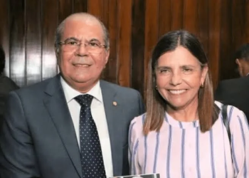 Hildo Rocha assume vaga de Roseana Sarney na Câmara