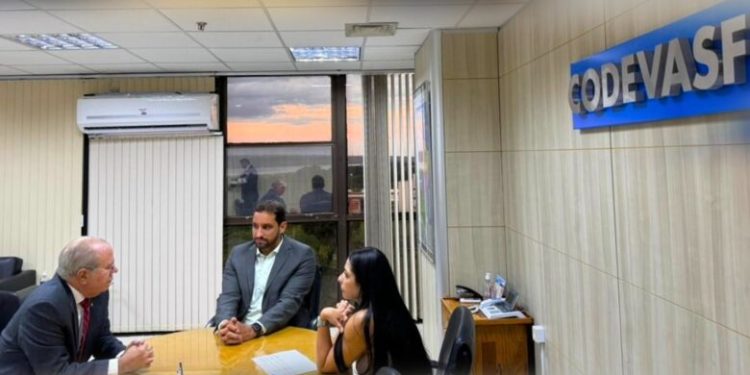Em reunião na Codevasf, Hildo Rocha trata sobre arranjos produtivos para melhorar a renda familiar de trabalhadores rurais do Maranhão