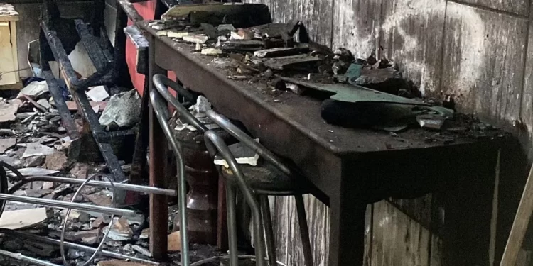 Arame: Mulher tem casa totalmente incendiada pelo ex-marido