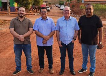 Açailândia: Deputado Hildo Rocha e prefeito Aluísio vistoriam pavimentação asfáltica