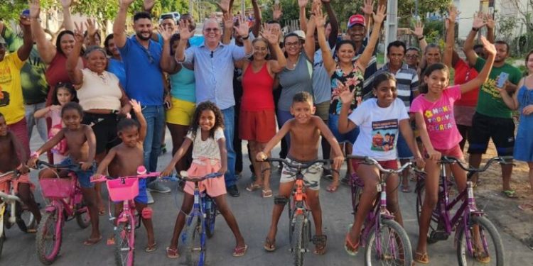 Quilombo Cacoal e Galegas ganham pavimentação viabilizada pelo deputado Hildo Rocha