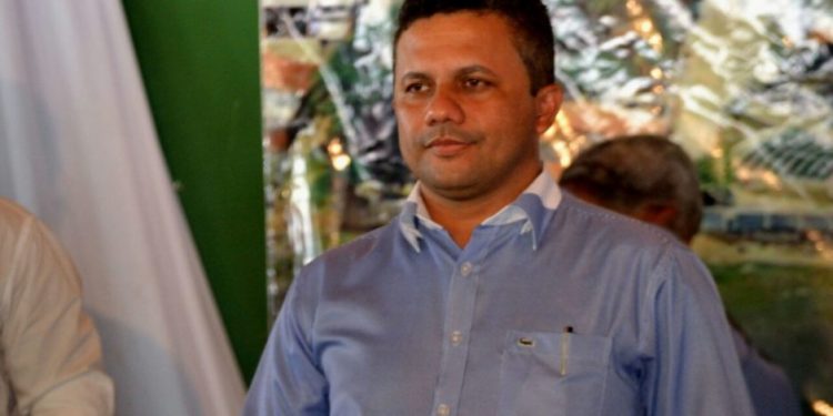 ICATU: FORA DA POLÍTICA, Tribunal de Contas coloca ex prefeito de Icatu, Dunga, na lista dos Fichas Sujas do Maranhão