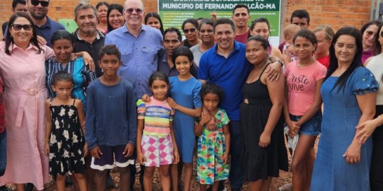 Fernando Falcão: Prefeita Raimunda do Josemar inicia construção de melhorias sanitárias domiciliares; mais um benefício viabilizado pelo deputado Hildo Rocha