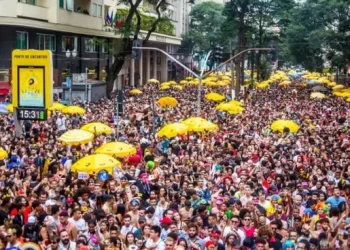 Carnaval: turismo deve ter aumento de 20% nas vendas em 2025, projetam operadoras
