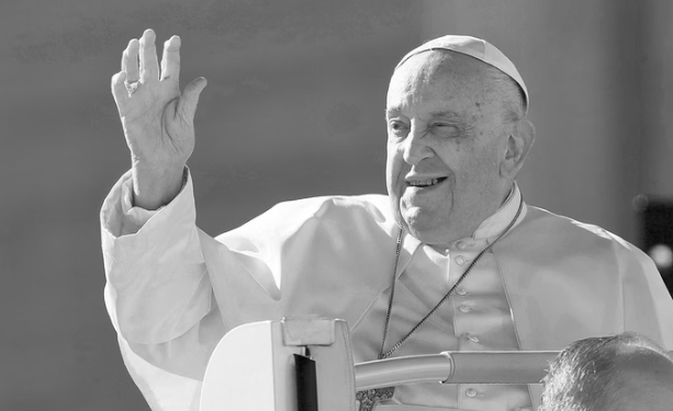Morre, aos 88 anos, o Papa Francisco