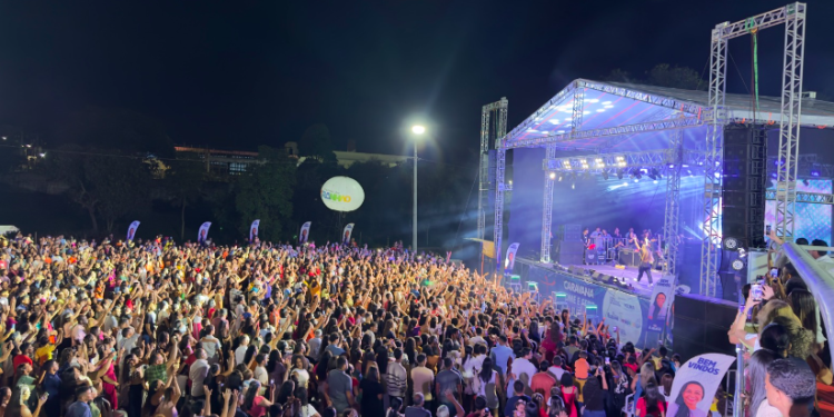 Santa Luzia:Caravana  Fome e sede de chega no município.