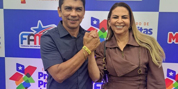 Apicum-Açú/MA: Prefeito Jadeco participa de encontro de prefeitos e destaca apoio do Governo do Estado para transformar o município