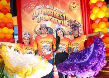 Orleans Brandão celebra a cultura nordestina em lançamento da junina Fogueira viva.