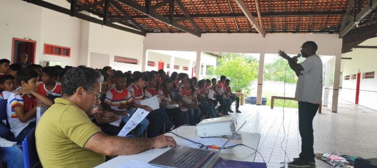 Bequimão: prefeitura realiza oficinas sobre costumes e tradições quilombolas.