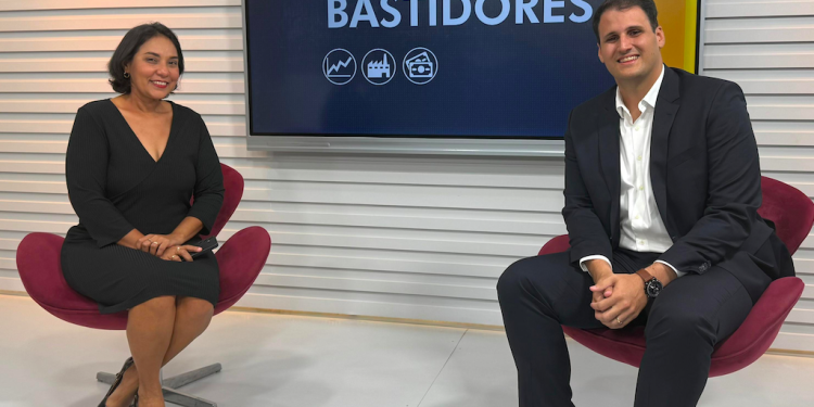 Orleans reafirma que só tratará sobre disputa eleitoral em 2026