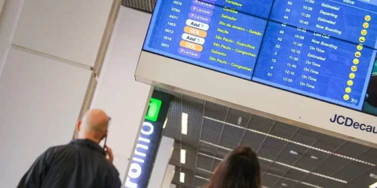 Bancária maranhense é presa após dizer que havia bomba em mala no Aeroporto de Brasília